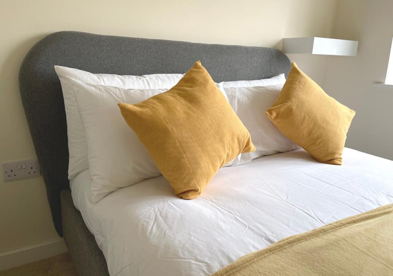 Ashford Holiday Home Sleeps 6 Free Parking Wifi 韦尔斯布罗斯 外观 照片